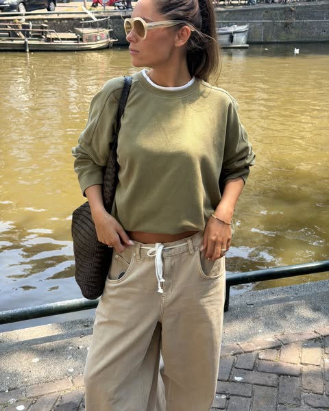 Sudadera Oversize Essential -  Comodidad y Estilo Minimalista